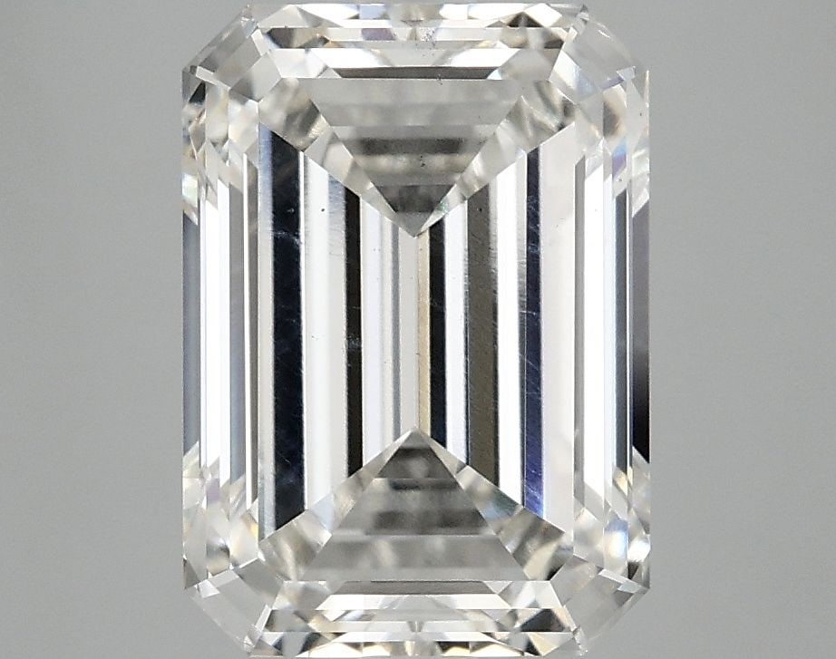 Loose Diamond - EMERALD 4.02ct H VS2: Loose Diamond - EMERALD 4.02ct H VS2 Source: This is a real non-mined Diamond that has been grown in a lab Shape: EMERALD Carats: 4.02 Color: H Clarity: VS2 Certification: IGI Video: