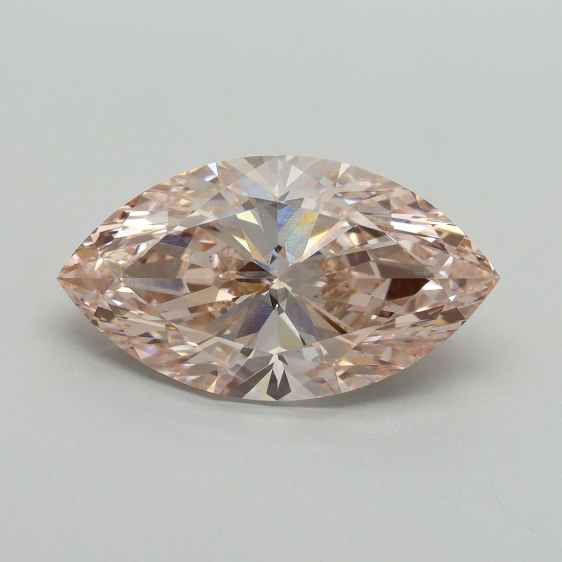 Loose Diamond - MARQUISE 6.18ct Fancy Pink VS1: Loose Diamond - MARQUISE 6.18ct Fancy Pink VS1 Source: This is a real non-mined Diamond that has been grown in a lab Shape: MARQUISE Carats: 6.18 Color: Fancy Pink Certification: IGI Video: