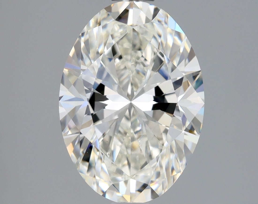 Loose Diamond - OVAL 2.01ct H VS1: Loose Diamond - OVAL 2.01ct H VS1 Source: Natural Shape: OVAL Carats: 2.01 Color: H Clarity: VS1 Certification: GIA Video: