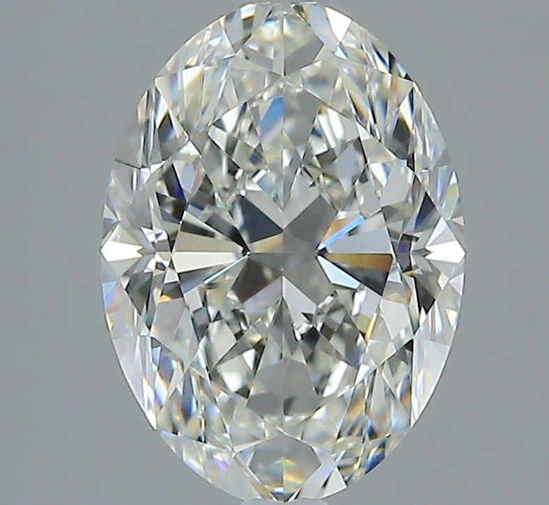 Loose Diamond - OVAL 2.2ct I VVS2: Loose Diamond - OVAL 2.2ct I VVS2 Source: Natural Shape: OVAL Carats: 2.2 Color: I Clarity: VVS2 Certification: GIA Video:
