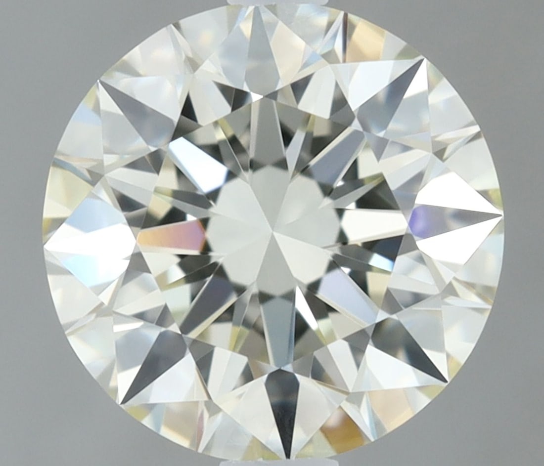 Loose Diamond - ROUND 0.77ct M IF: Loose Diamond - ROUND 0.77ct M IF Source: Natural Shape: ROUND Carats: 0.77 Color: M Clarity: IF Certification: GIA Video:
