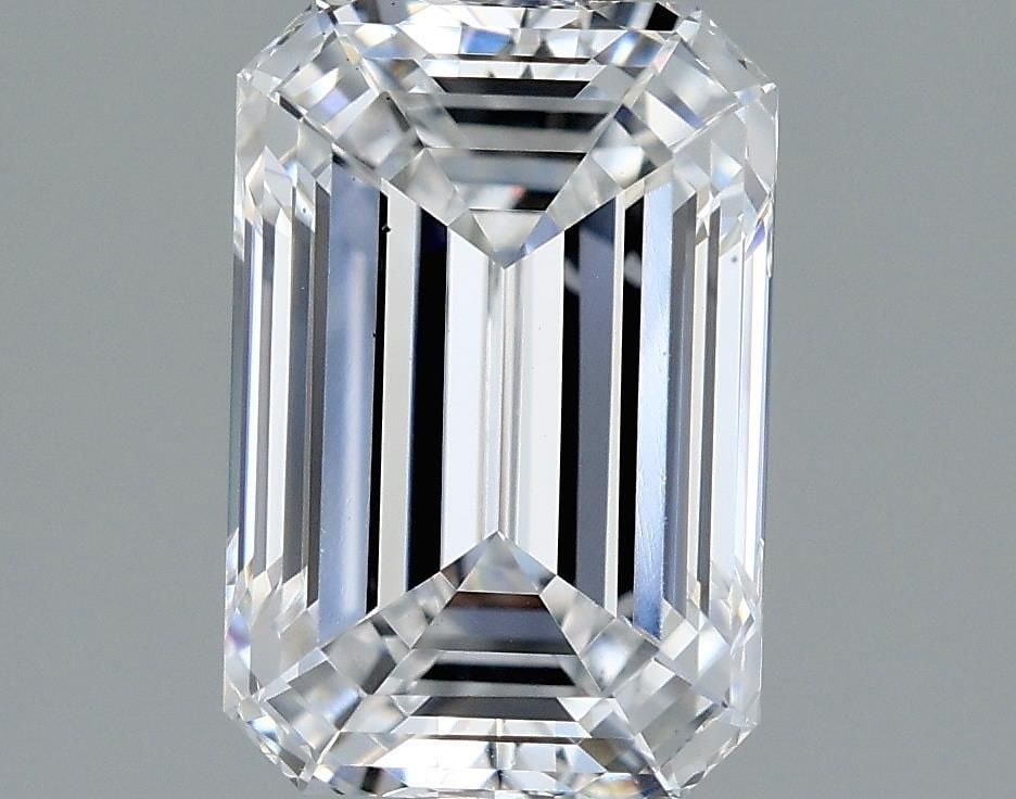 Loose Diamond - EMERALD 2.04ct D VS1: Loose Diamond - EMERALD 2.04ct D VS1 Source: This is a real non-mined Diamond that has been grown in a lab Shape: EMERALD Carats: 2.04 Color: D Clarity: VS1 Certification: HRD Video: