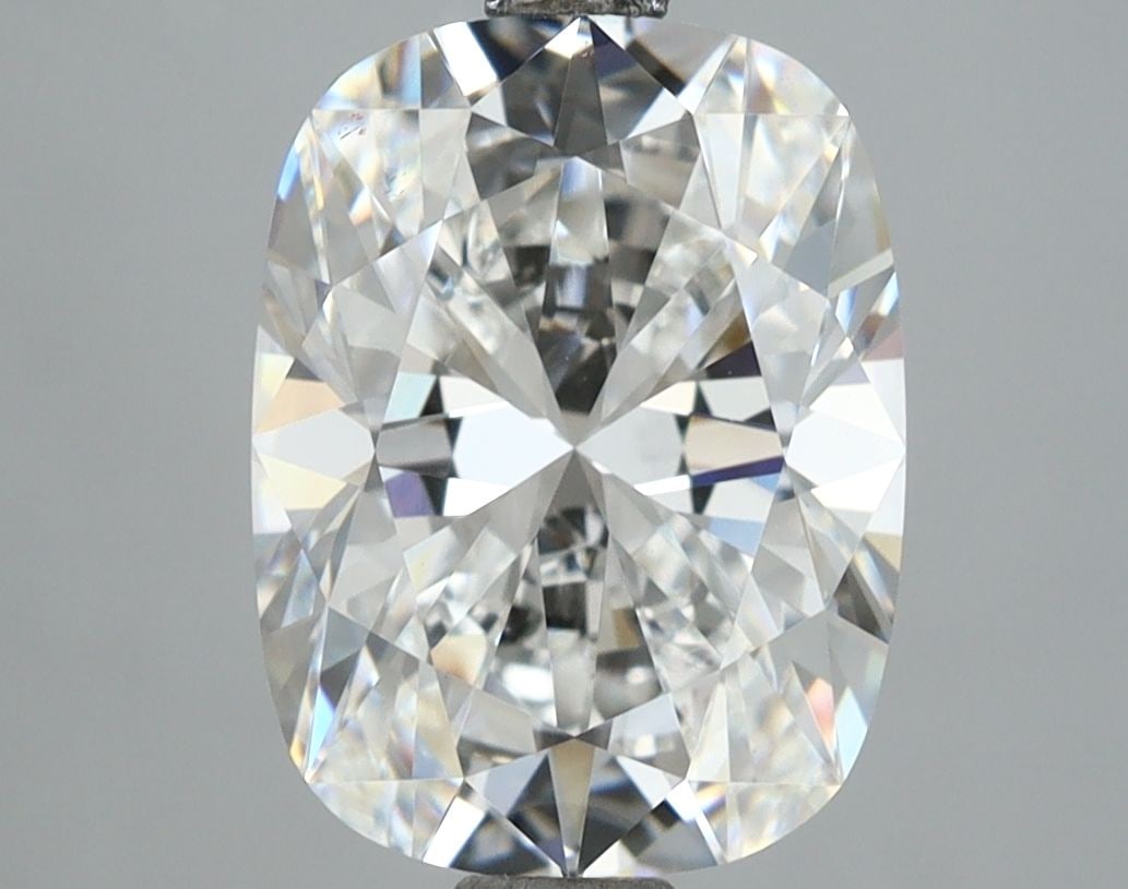 Loose Diamond - CUSHION BRILLIANT 3.55ct F VVS2: Loose Diamond - CUSHION BRILLIANT 3.55ct F VVS2 Source: This is a real non-mined Diamond that has been grown in a lab Shape: CUSHION BRILLIANT Carats: 3.55 Color: F Clarity: VVS2 Certification: IGI Vi