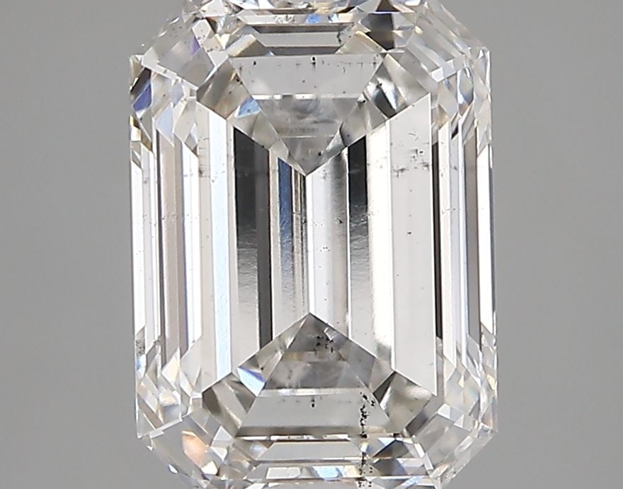 Loose Diamond - EMERALD 3.32ct G SI1: Loose Diamond - EMERALD 3.32ct G SI1 Source: This is a real non-mined Diamond that has been grown in a lab Shape: EMERALD Carats: 3.32 Color: G Clarity: SI1 Certification: IGI Video: