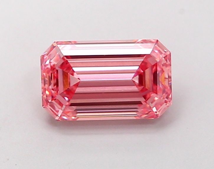 Loose Diamond - EMERALD 1.33ct Fancy Vivid Pink VS1: Loose Diamond - EMERALD 1.33ct Fancy Vivid Pink VS1 Source: This is a real non-mined Diamond that has been grown in a lab Shape: EMERALD Carats: 1.33 Color: Fancy Vivid Pink Certification: IGI Video: