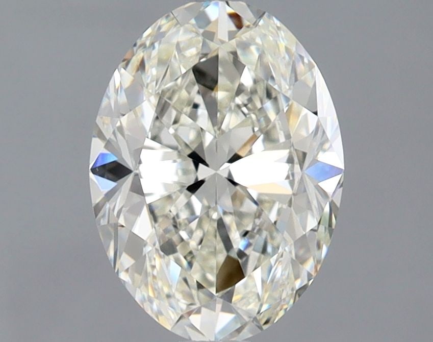 Loose Diamond - OVAL 1.5ct I VVS2: Loose Diamond - OVAL 1.5ct I VVS2 Source: Natural Shape: OVAL Carats: 1.5 Color: I Clarity: VVS2 Certification: GIA Video:
