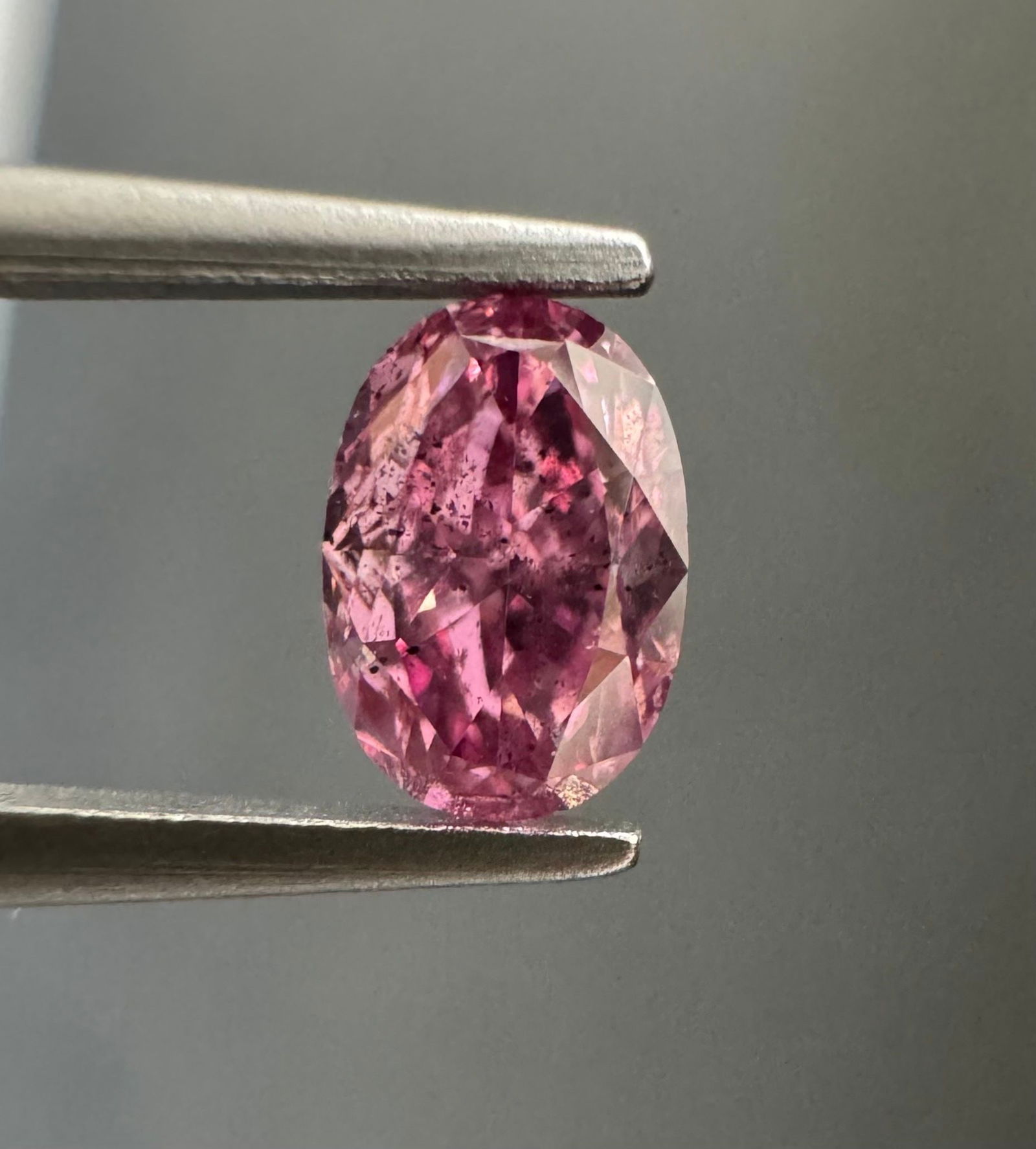 Loose Diamond - OVAL 0.31ct Fancy Deep Purple Pink I1: Loose Diamond - OVAL 0.31ct Fancy Deep Purple Pink I1 Source: Natural Shape: OVAL Carats: 0.31 Color: Fancy Deep Purple Pink Certification: GIA Video: