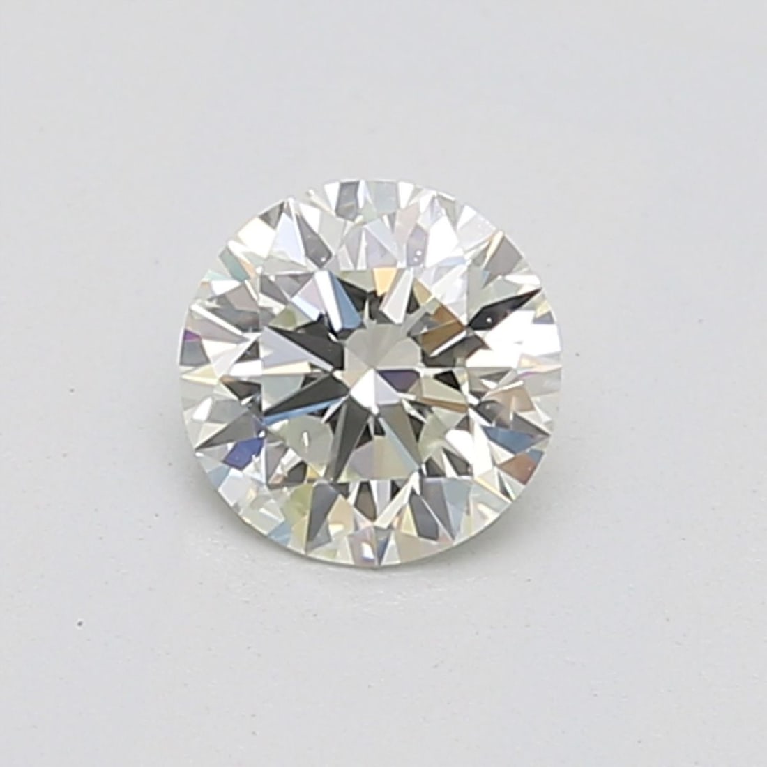 Loose Diamond - ROUND 0.6ct Faint Yellow Yellow Green VS2: Loose Diamond - ROUND 0.6ct Faint Yellow Yellow Green VS2 Source: Natural Shape: ROUND Carats: 0.6 Color: Faint Yellow Yellow Green Certification: GIA Video: