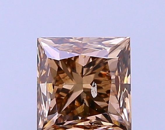 Loose Diamond - PRINCESS 0.96ct Light Brown SI2: Loose Diamond - PRINCESS 0.96ct Light Brown SI2 Source: Natural Shape: PRINCESS Carats: 0.96 Color: Light Brown Certification: NONE Video: