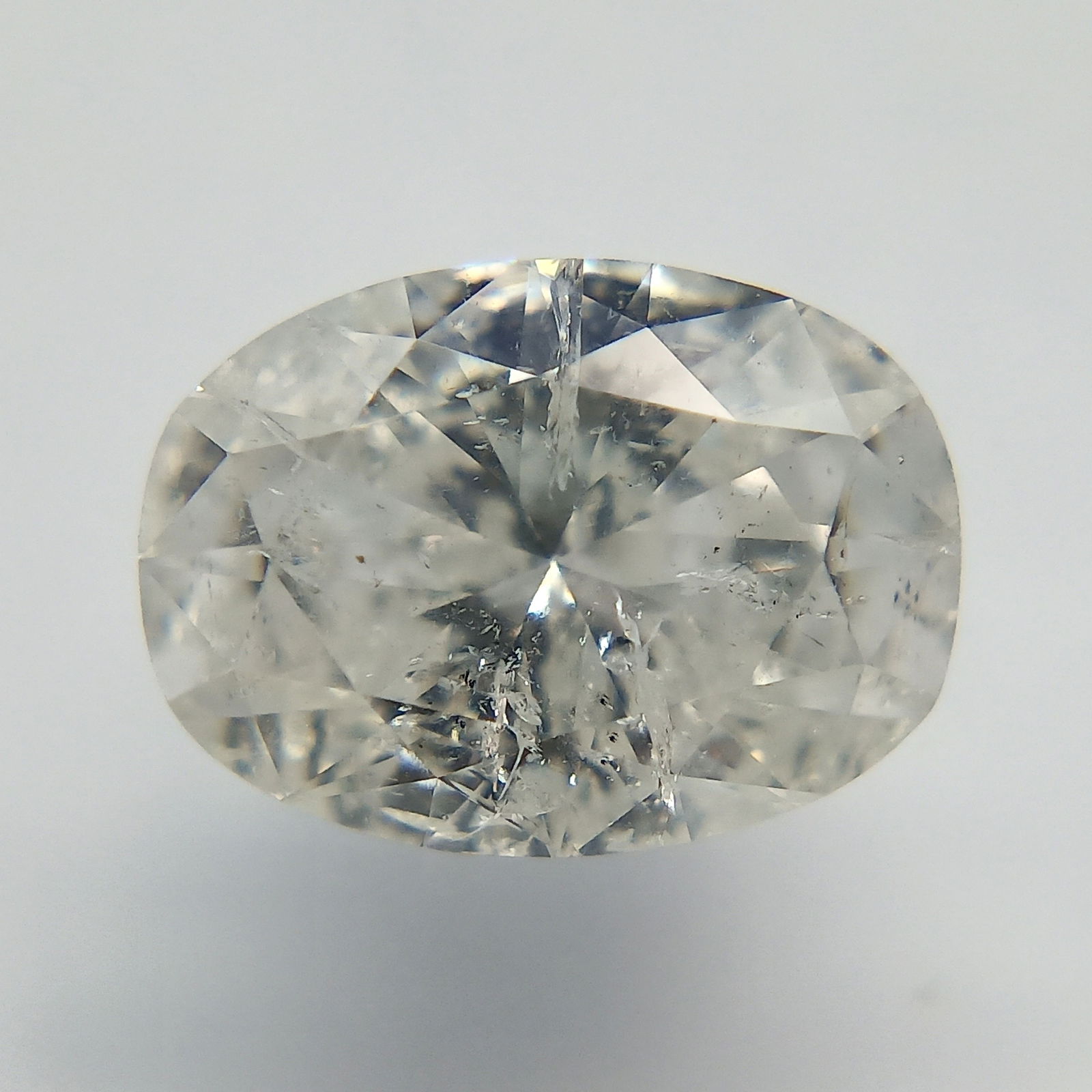 Loose Diamond - OVAL 1.1ct G I2: Loose Diamond - OVAL 1.1ct G I2 Source: Natural Shape: OVAL Carats: 1.1 Color: G Clarity: I2 Certification: IGI Video: