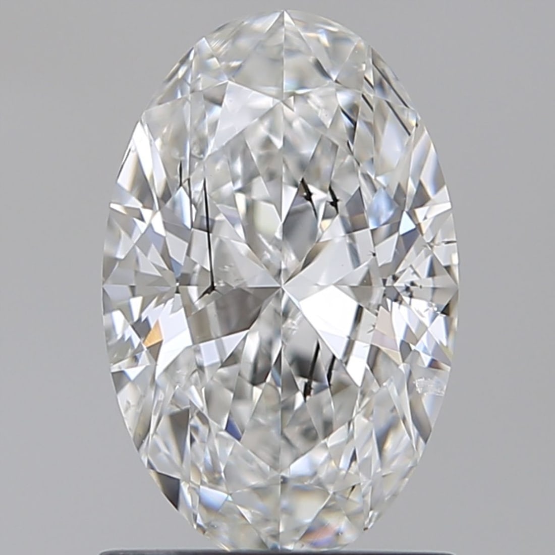 Loose Diamond - OVAL 1.21ct E I1: Loose Diamond - OVAL 1.21ct E I1 Source: Natural Shape: OVAL Carats: 1.21 Color: E Clarity: I1 Certification: GIA Video: