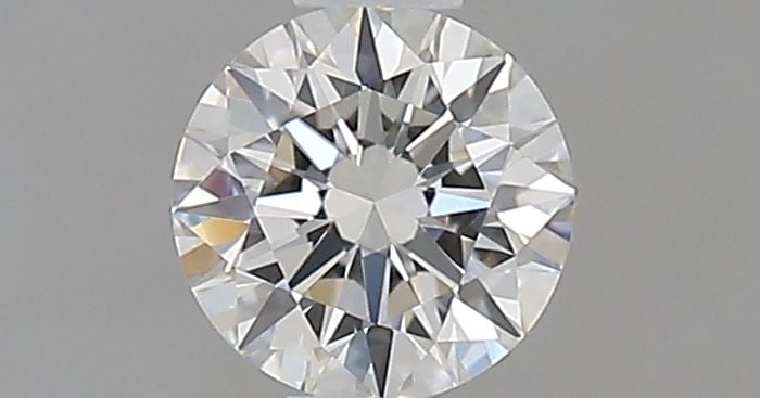 Loose Diamond - ROUND 0.4ct F VVS2: Loose Diamond - ROUND 0.4ct F VVS2 Source: Natural Shape: ROUND Carats: 0.4 Color: F Clarity: VVS2 Certification: GIA Video: