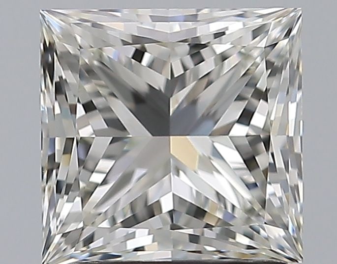 Loose Diamond - PRINCESS 1.81ct J VVS2: Loose Diamond - PRINCESS 1.81ct J VVS2 Source: Natural Shape: PRINCESS Carats: 1.81 Color: J Clarity: VVS2 Certification: GIA Video: Video Link The Diamond Depot Guarantee: All items in this