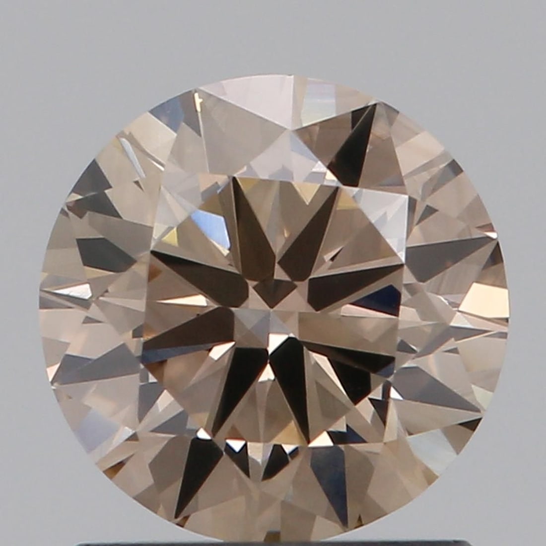 Loose Diamond - ROUND 1.02ct Fancy Brown VVS1: Loose Diamond - ROUND 1.02ct Fancy Brown VVS1 Source: Natural Shape: ROUND Carats: 1.02 Color: Fancy Brown Certification: NONE Video: