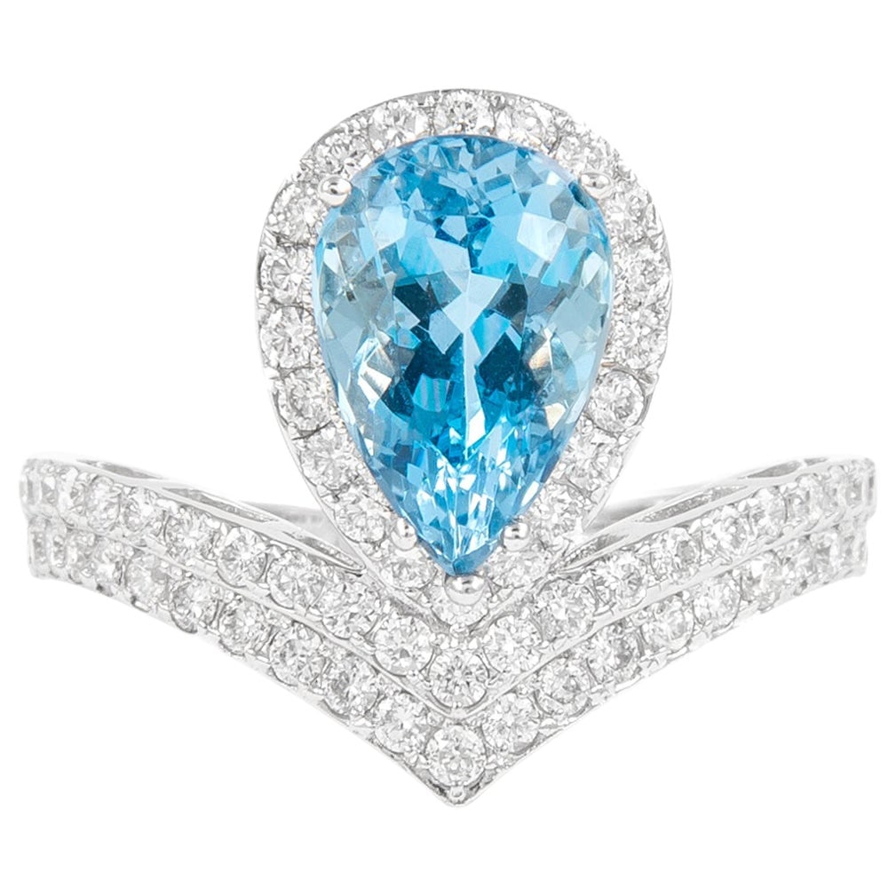 2.66ct Pear Aquamarine Diamond Ring 18k White Gold: 2.66ct Pear Aquamarine Diamond Ring 18k White Gold This exquisite 2.66ct Pear Aquamarine and Diamond Ring is crafted in 18k white gold, featuring a stunning pear-cut aquamarine at 2.03 carats, surroun