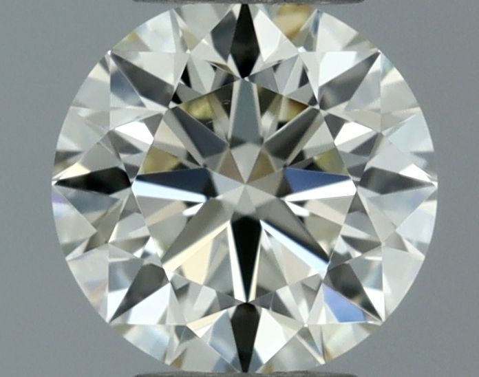 Loose Diamond - ROUND 0.34ct N VS2: Loose Diamond - ROUND 0.34ct N VS2 Source: Natural Shape: ROUND Carats: 0.34 Color: N Clarity: VS2 Certification: GIA The Diamond Depot Guarantee: All items in this auction are guaranteed to be