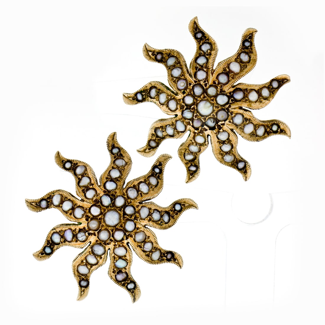 Antique Victorian 14K Yellow Gold Seed Pearl Starburst Earrings: Antique Victorian 14K Yellow Gold Seed Pearl Starburst Earrings Embrace the elegance of the Victorian era with these stunning Antique Victorian 14K Yellow Gold Seed Pearl Large Domed Starburst Stud Ea