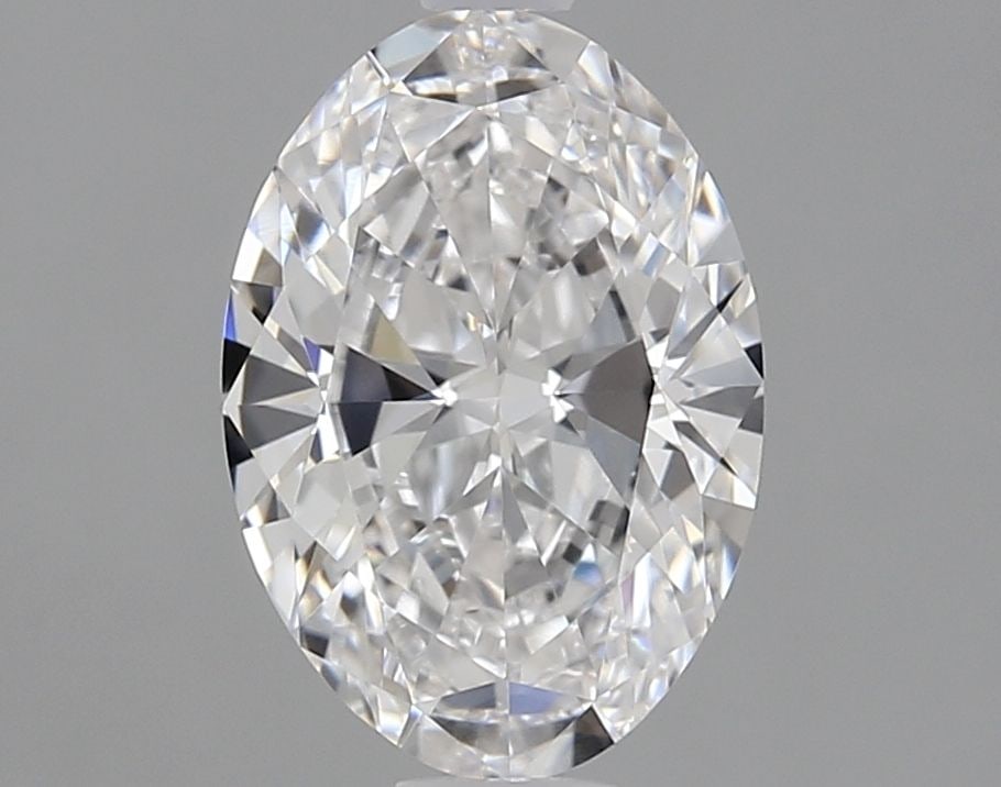 Loose Diamond - OVAL 1.3ct E VVS1: Loose Diamond - OVAL 1.3ct E VVS1 Source: Natural Shape: OVAL Carats: 1.3 Color: E Clarity: VVS1 Certification: GIA The Diamond Depot Guarantee: All items in this auction are guaranteed to be 100% aut