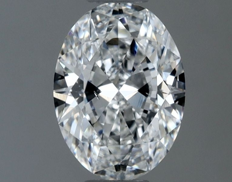 Loose Diamond - OVAL 0.9ct F SI1: Loose Diamond - OVAL 0.9ct F SI1 Source: Natural Shape: OVAL Carats: 0.9 Color: F Clarity: SI1 Certification: GIA Video: