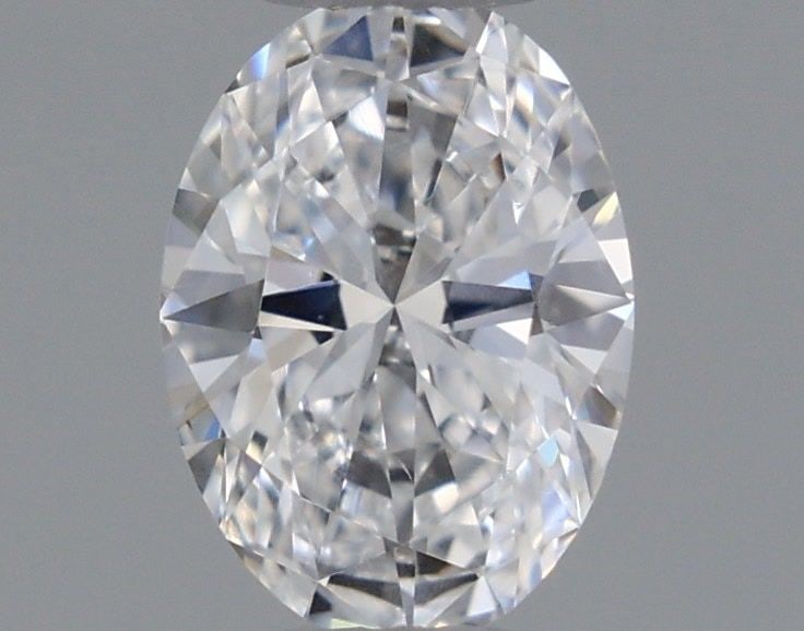 Loose Diamond - OVAL 0.32ct D SI1: Loose Diamond - OVAL 0.32ct D SI1 Source: Natural Shape: OVAL Carats: 0.32 Color: D Clarity: SI1 Certification: GIA Video:
