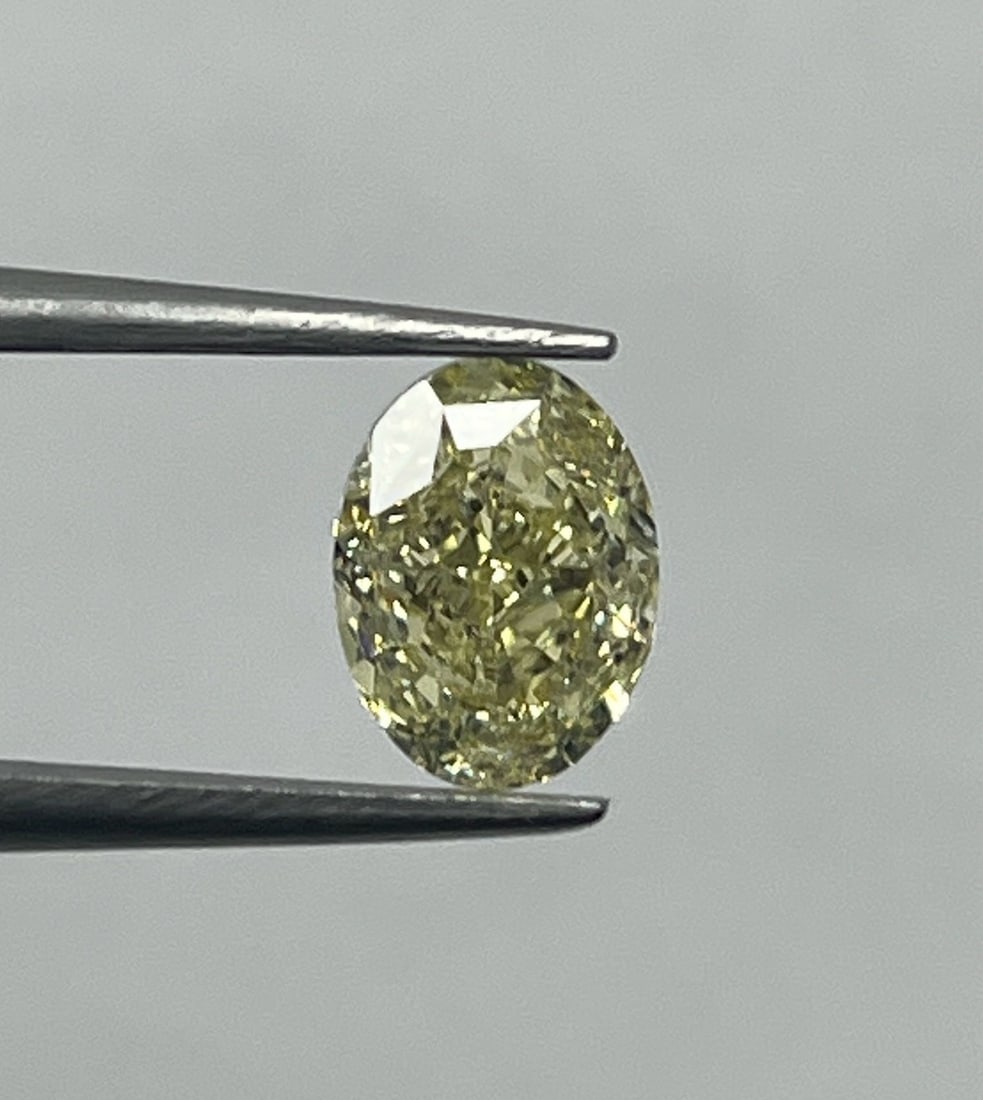 Loose Diamond - OVAL 1.75ct Y-Z VVS2 (1 of 1)