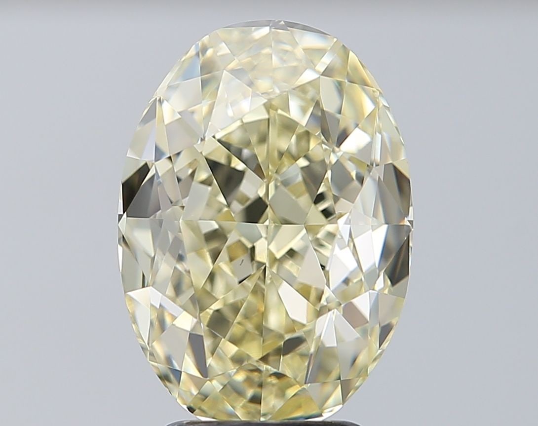 Loose Diamond - OVAL 4.01ct W-X VS2: Loose Diamond - OVAL 4.01ct W-X VS2 Source: Natural Shape: OVAL Carats: 4.01 Color: W-X Certification: GIA Video: