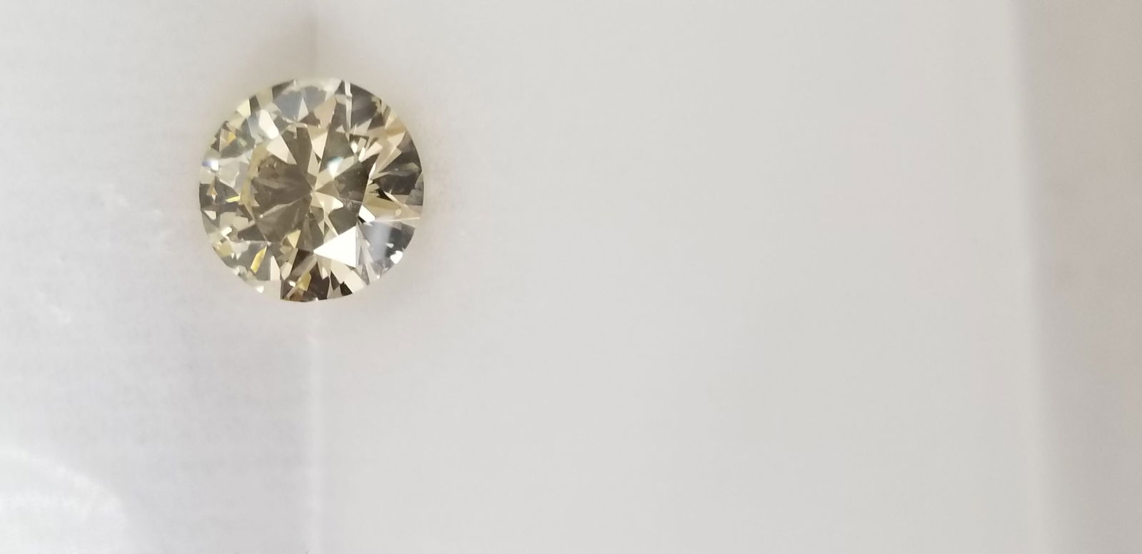 Loose Diamond - ROUND 3.37ct Faint Yellow VS2 (1 of 1)