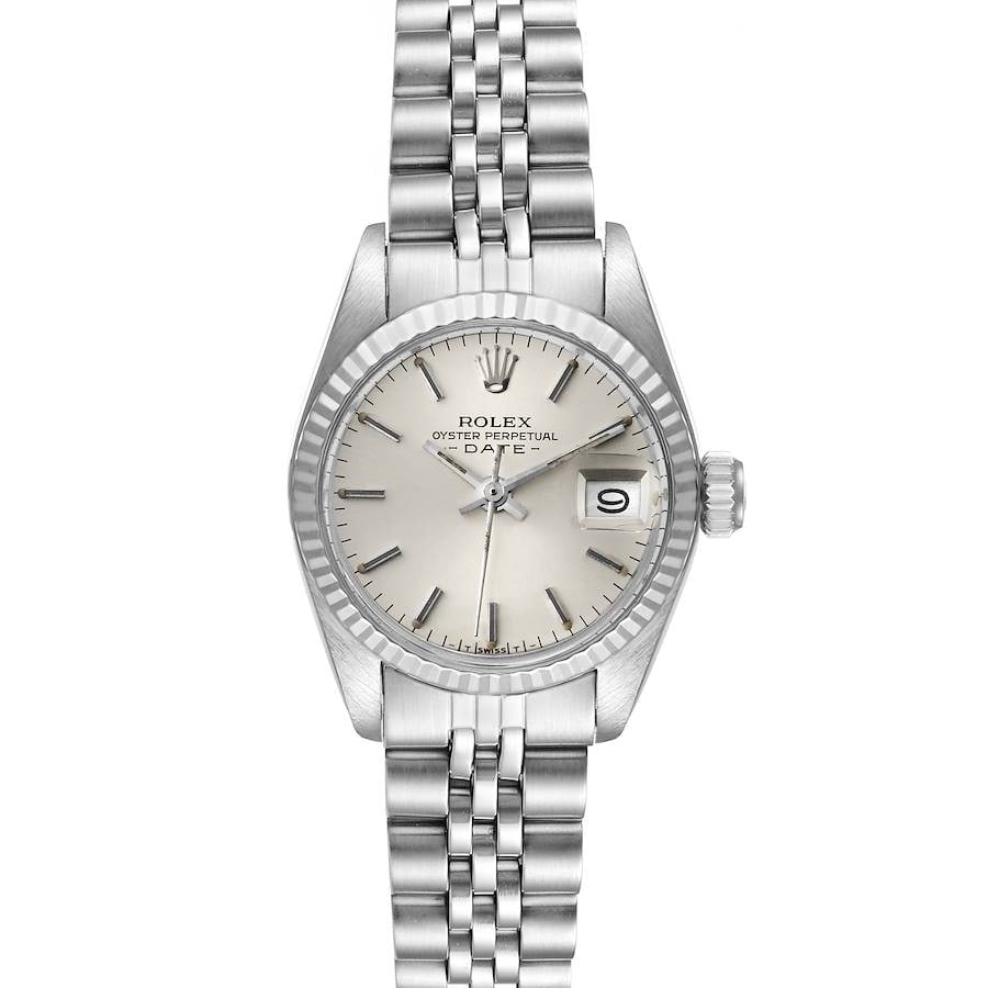 Ladies Oyster Perpetual Date Watch Silver Dial Jubilee Bracelet Ref 6917: Ladies Oyster Perpetual Date Watch Silver Dial Jubilee Bracelet Ref 6917 This ladies' Rolex Oyster Perpetual Date watch features a silver dial, a fluted bezel, and is paired with a Jubilee bracelet. T