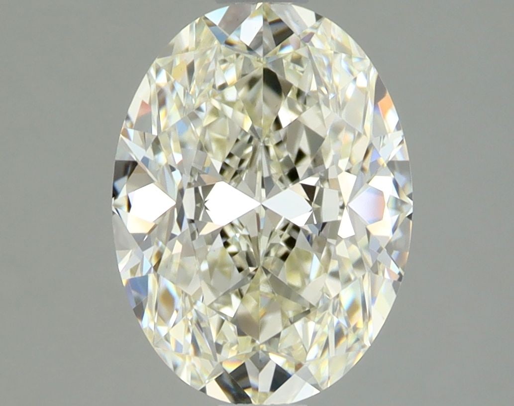 Loose Diamond - OVAL 1.5ct K VS1: Loose Diamond - OVAL 1.5ct K VS1 Source: Natural Shape: OVAL Carats: 1.5 Color: K Clarity: VS1 Certification: GIA Video: