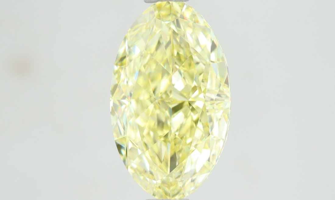 Loose Diamond - OVAL 1.71ct Fancy Yellow VVS2: Loose Diamond - OVAL 1.71ct Fancy Yellow VVS2 Source: Natural Shape: OVAL Carats: 1.71 Color: Fancy Yellow Certification: GIA Video: