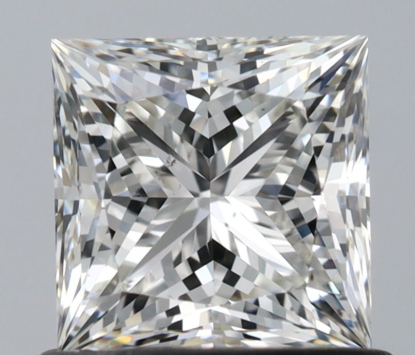 Loose Diamond - PRINCESS 0.81ct H VS2: Loose Diamond - PRINCESS 0.81ct H VS2 Source: Natural Shape: PRINCESS Carats: 0.81 Color: H Clarity: VS2 Certification: IGI Video: