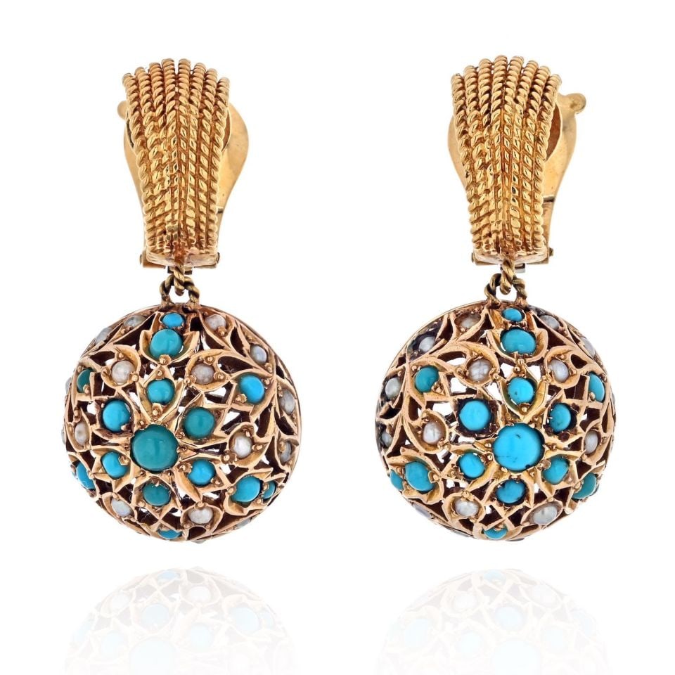 Van Cleef & Arpels 1960s 18K Gold Turquoise Pearl Dangle Earrings: Van Cleef & Arpels 1960s 18K Gold Turquoise Pearl Dangle Earrings Experience the timeless elegance of these vintage Van Cleef & Arpels earrings, crafted in 18K yellow gold. Dating from the 1960s, thes