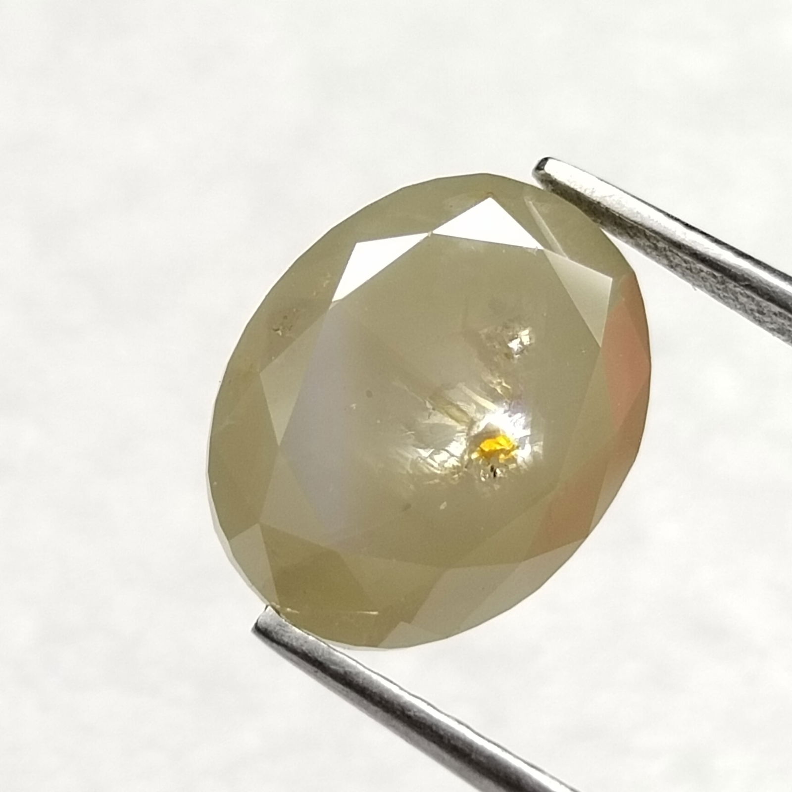 Loose Diamond - OVAL 2.45ct Fancy Salt and Pepper I3: Loose Diamond - OVAL 2.45ct Fancy Salt and Pepper I3 Source: Natural Shape: OVAL Carats: 2.45 Color: Fancy Salt and Pepper Certification: NONE The Diamond Depot Guarantee: All items in this auction ar