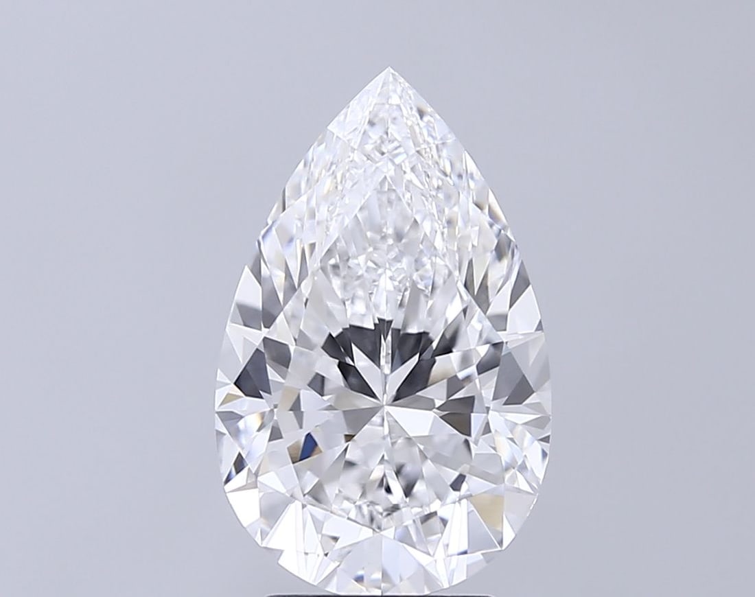Loose Diamond - PEAR 4.03ct D VVS2: Loose Diamond - PEAR 4.03ct D VVS2 Source: This is a real non-mined Diamond that has been grown in a lab Shape: PEAR Carats: 4.03 Color: D Clarity: VVS2 Certification: IGI Video: