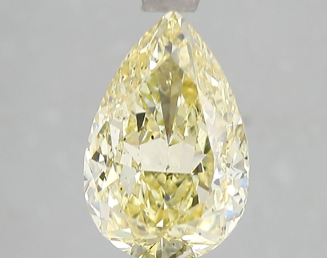 Loose Diamond - PEAR 3.03ct Fancy Intense Yellow SI1: Loose Diamond - PEAR 3.03ct Fancy Intense Yellow SI1 Source: This is a real non-mined Diamond that has been grown in a lab Shape: PEAR Carats: 3.03 Color: Fancy Intense Yellow Certification: IGI Video