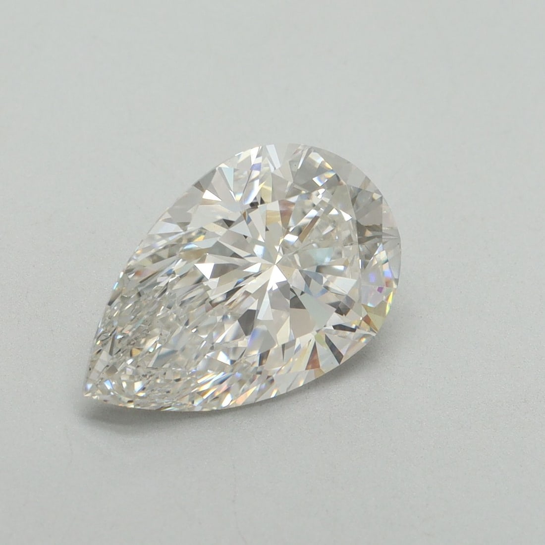 Loose Diamond - PEAR 3.03ct G VS1: Loose Diamond - PEAR 3.03ct G VS1 Source: This is a real non-mined Diamond that has been grown in a lab Shape: PEAR Carats: 3.03 Color: G Clarity: VS1 Certification: IGI Video:
