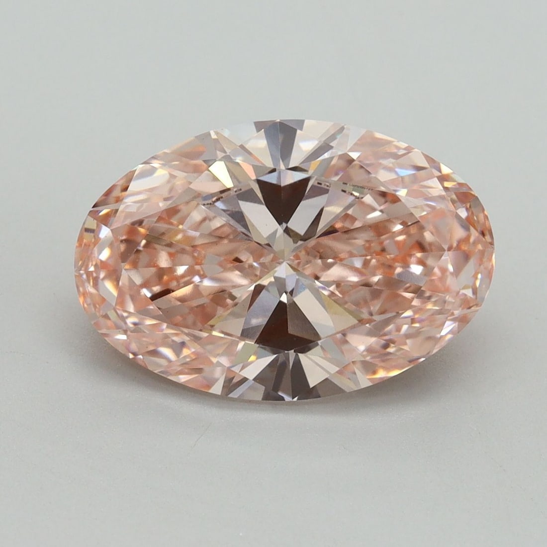 Loose Diamond - OVAL 4.08ct Fancy Vivid Pink VS1: Loose Diamond - OVAL 4.08ct Fancy Vivid Pink VS1 Source: This is a real non-mined Diamond that has been grown in a lab Shape: OVAL Carats: 4.08 Color: Fancy Vivid Pink Certification: IGI Video:
