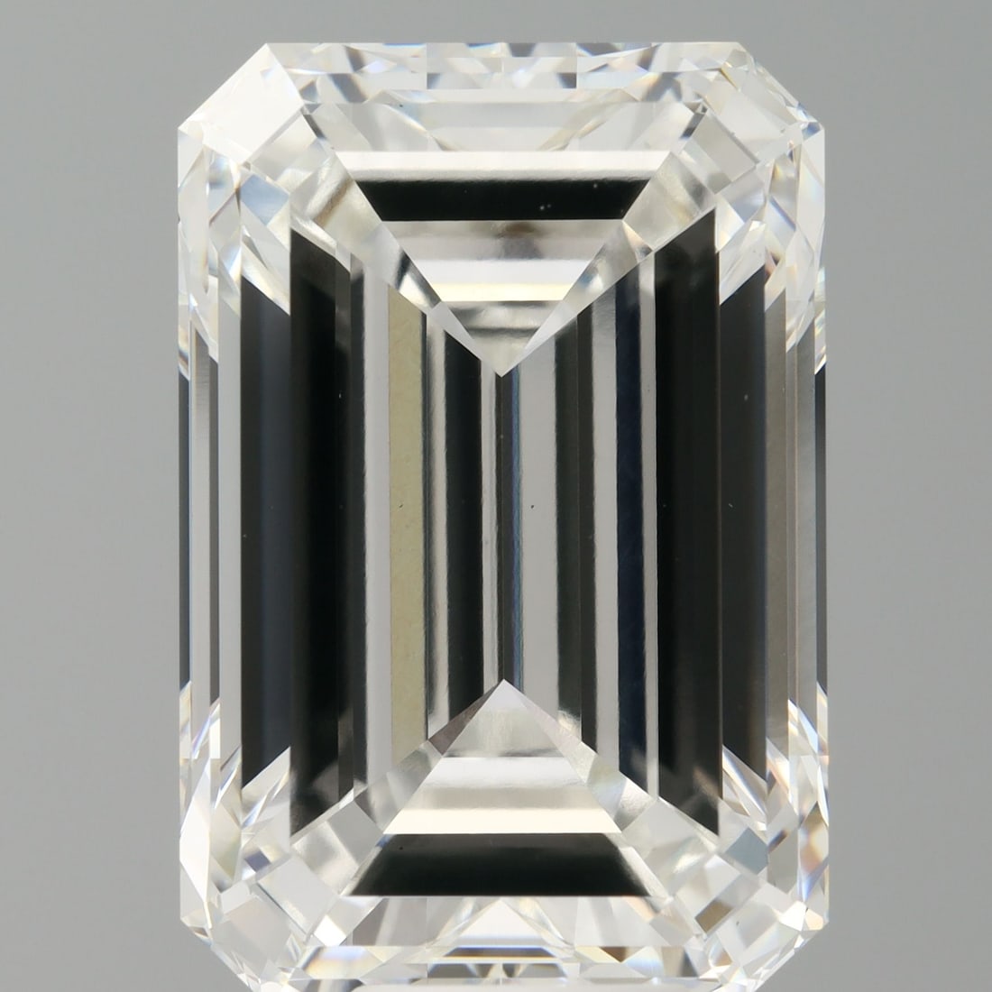 Loose Diamond - EMERALD 11.03ct F VVS2: Loose Diamond - EMERALD 11.03ct F VVS2 Source: This is a real non-mined Diamond that has been grown in a lab Shape: EMERALD Carats: 11.03 Color: F Clarity: VVS2 Certification: IGI Video: