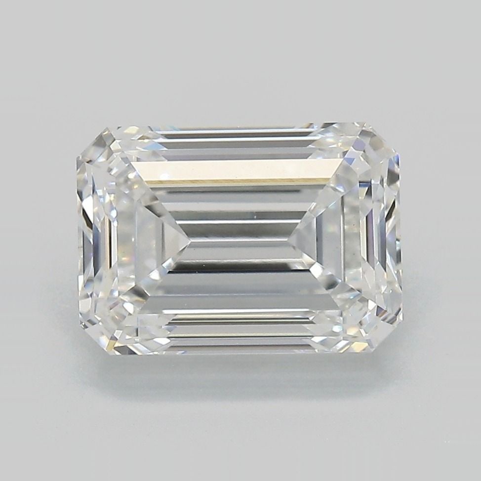 Loose Diamond - EMERALD 4.57ct E VS1: Loose Diamond - EMERALD 4.57ct E VS1 Source: This is a real non-mined Diamond that has been grown in a lab Shape: EMERALD Carats: 4.57 Color: E Clarity: VS1 Certification: IGI Video: