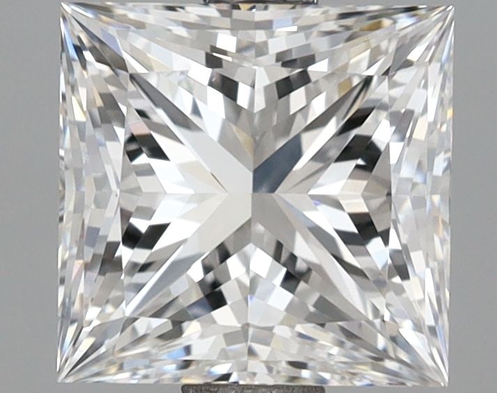 Loose Diamond - PRINCESS 2.21ct E VS1: Loose Diamond - PRINCESS 2.21ct E VS1 Source: This is a real non-mined Diamond that has been grown in a lab Shape: PRINCESS Carats: 2.21 Color: E Clarity: VS1 Certification: IGI Video: Video Link 