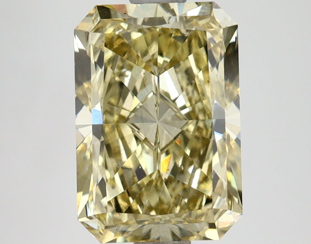 Loose Diamond - RADIANT 3.08ct Fancy Intense Yellow VS2: Loose Diamond - RADIANT 3.08ct Fancy Intense Yellow VS2 Source: This is a real non-mined Diamond that has been grown in a lab Shape: RADIANT Carats: 3.08 Color: Fancy Intense Yellow Certification: IGI