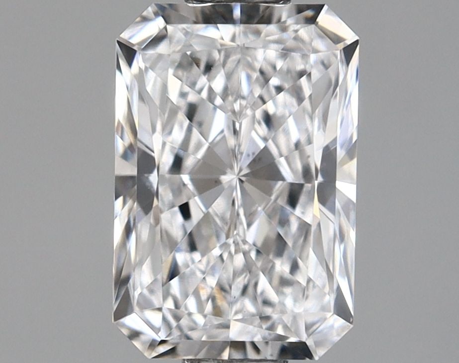 Loose Diamond - RADIANT 1.03ct D VS1: Loose Diamond - RADIANT 1.03ct D VS1 Source: This is a real non-mined Diamond that has been grown in a lab Shape: RADIANT Carats: 1.03 Color: D Clarity: VS1 Certification: IGI Video: