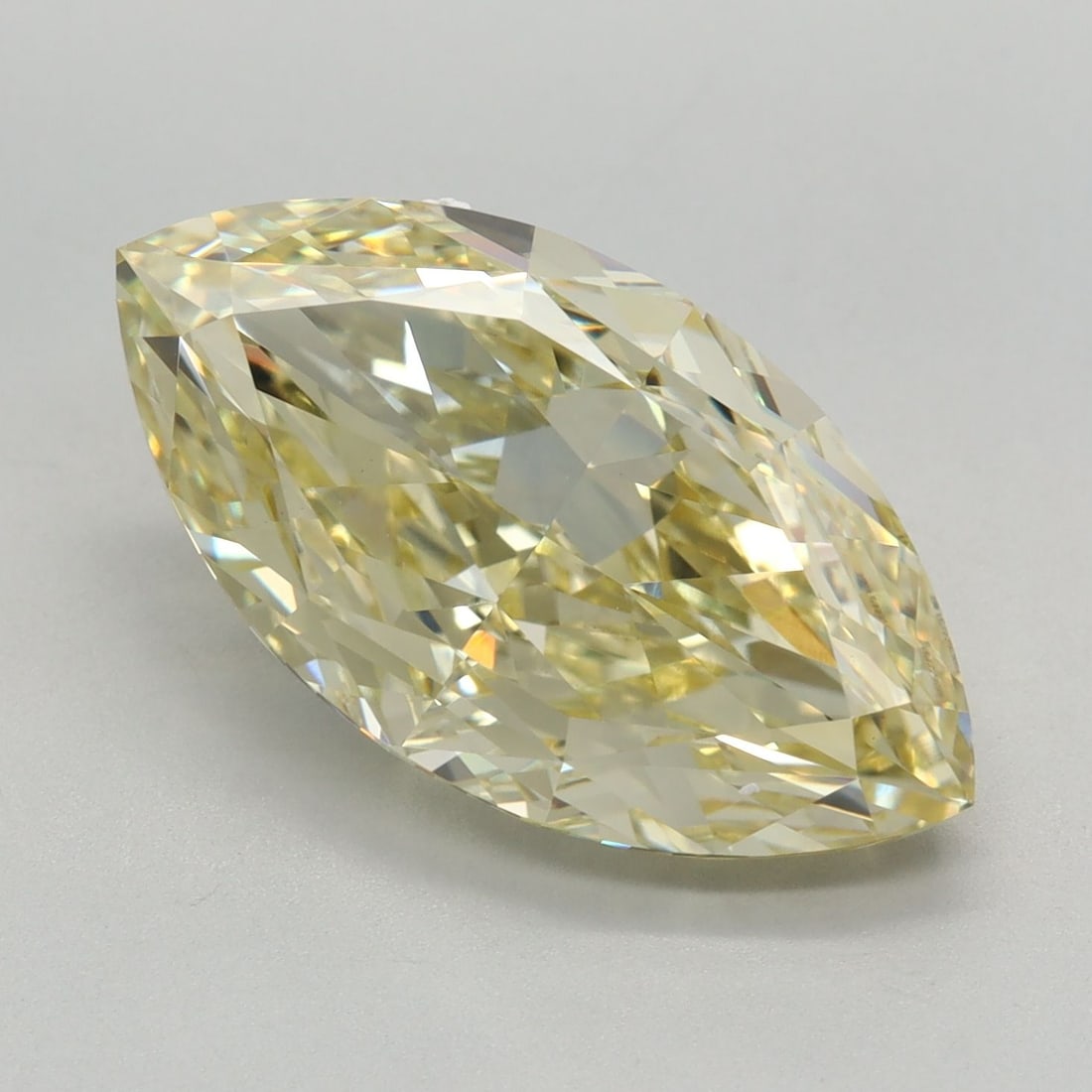 Loose Diamond - MARQUISE 5.46ct Fancy Light Yellow VVS2 (1 of 1)