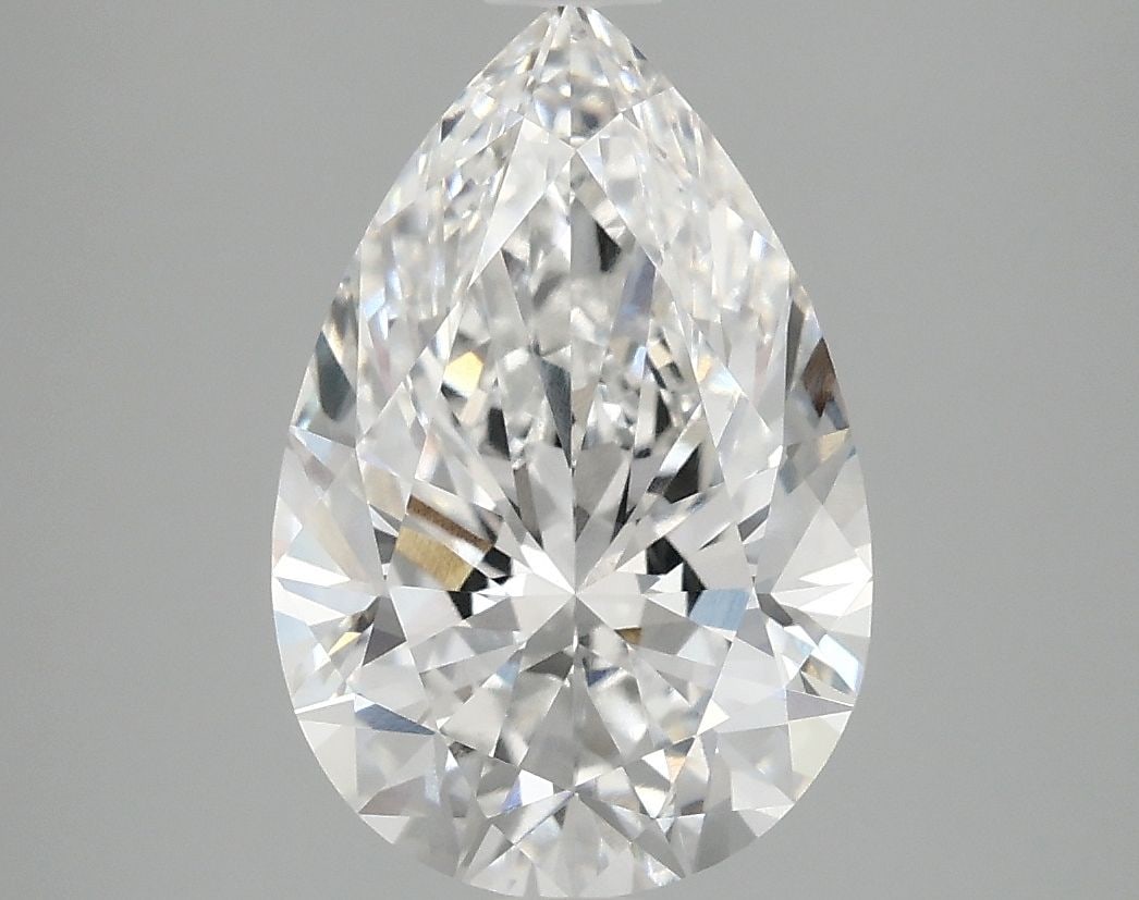 Loose Diamond - PEAR 3.1ct E VVS2: Loose Diamond - PEAR 3.1ct E VVS2 Source: This is a real non-mined Diamond that has been grown in a lab Shape: PEAR Carats: 3.1 Color: E Clarity: VVS2 Certification: IGI Video: