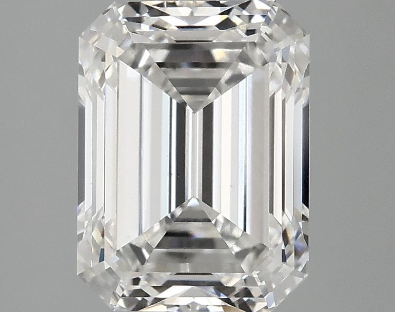 Loose Diamond - EMERALD 3.09ct E VS1: Loose Diamond - EMERALD 3.09ct E VS1 Source: This is a real non-mined Diamond that has been grown in a lab Shape: EMERALD Carats: 3.09 Color: E Clarity: VS1 Certification: IGI Video: