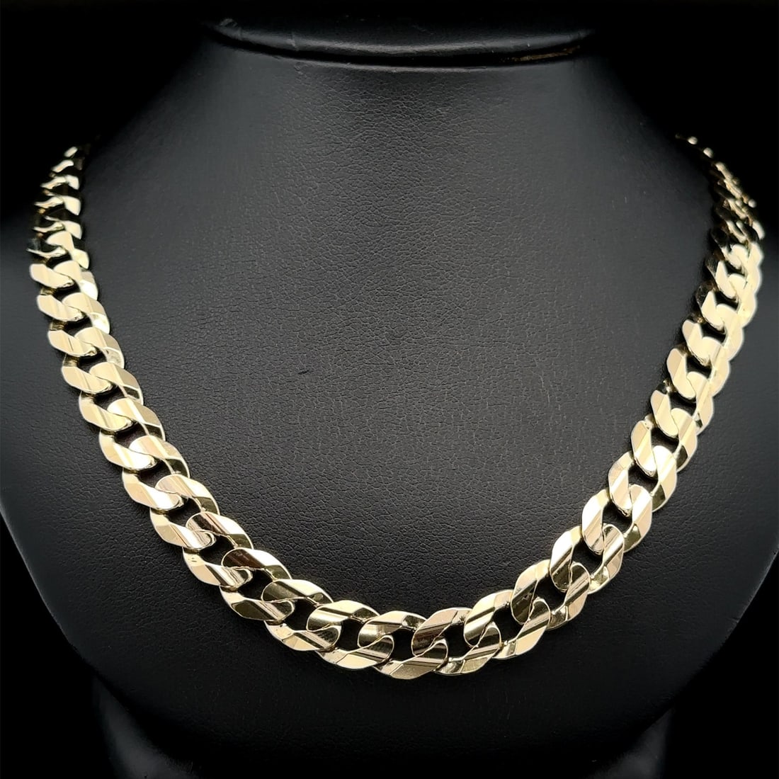 22 Inch Solid 10k Yellow Gold Curb Cuban Link Chain Necklace (1 of 7)
