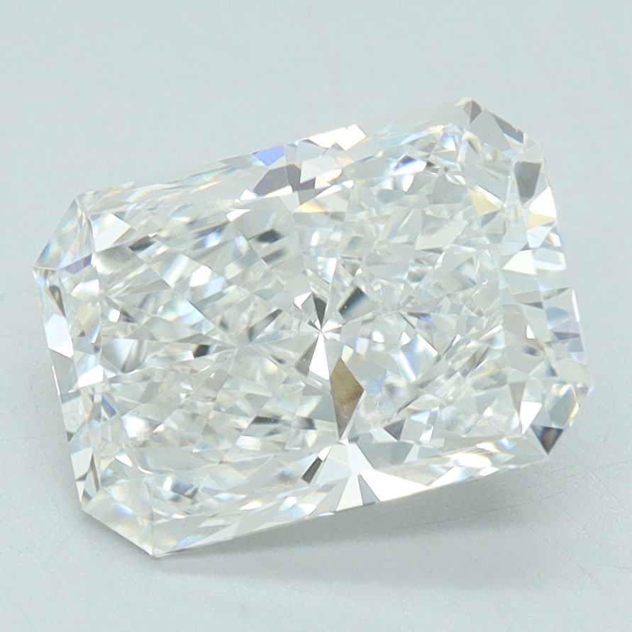 Loose Diamond - RADIANT 1.92ct E VS2: Loose Diamond - RADIANT 1.92ct E VS2 Source: This is a real non-mined Diamond that has been grown in a lab Shape: RADIANT Carats: 1.92 Color: E Clarity: VS2 Certification: IGI Video: