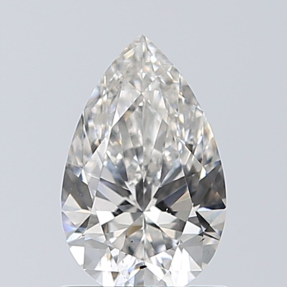 Loose Diamond - PEAR 0.9ct G VS2: Loose Diamond - PEAR 0.9ct G VS2 Source: This is a real non-mined Diamond that has been grown in a lab Shape: PEAR Carats: 0.9 Color: G Clarity: VS2 Certification: IGI Video:
