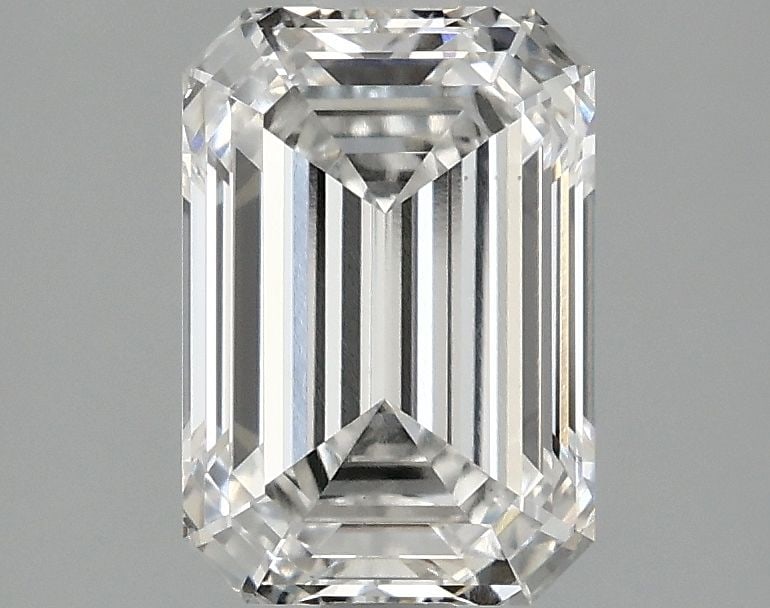 Loose Diamond - EMERALD 1.99ct F VS1: Loose Diamond - EMERALD 1.99ct F VS1 Source: This is a real non-mined Diamond that has been grown in a lab Shape: EMERALD Carats: 1.99 Color: F Clarity: VS1 Certification: IGI Video: