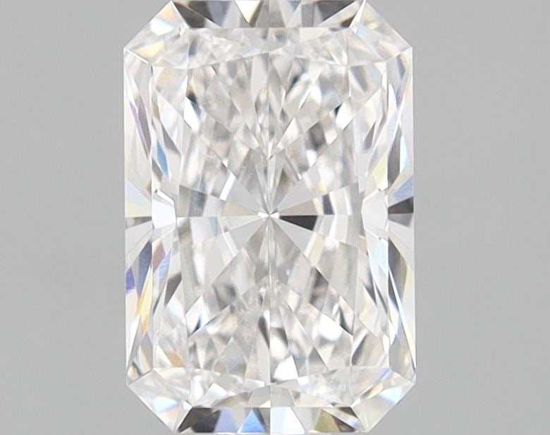 Loose Diamond - RADIANT 1.04ct E VVS2: Loose Diamond - RADIANT 1.04ct E VVS2 Source: This is a real non-mined Diamond that has been grown in a lab Shape: RADIANT Carats: 1.04 Color: E Clarity: VVS2 Certification: IGI Video: